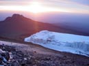 Auringonnousu Kilimanjarolla